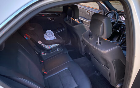 Mercedes-Benz E-Класс, 2010 год, 1 650 000 рублей, 10 фотография
