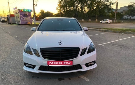 Mercedes-Benz E-Класс, 2010 год, 1 650 000 рублей, 8 фотография