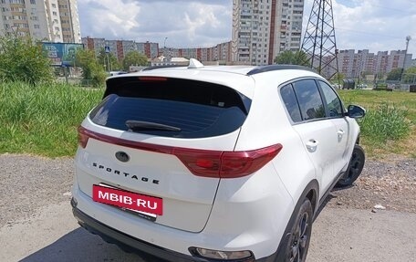 KIA Sportage IV рестайлинг, 2022 год, 2 900 000 рублей, 7 фотография