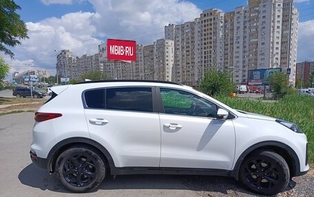 KIA Sportage IV рестайлинг, 2022 год, 2 900 000 рублей, 4 фотография