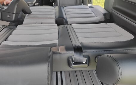Volkswagen Multivan T6 рестайлинг, 2021 год, 7 900 000 рублей, 22 фотография
