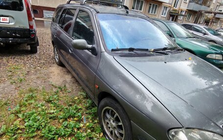 Renault Megane II, 1999 год, 280 000 рублей, 3 фотография