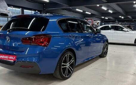 BMW 1 серия, 2018 год, 2 500 000 рублей, 4 фотография