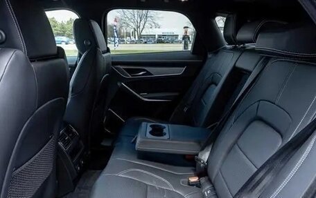 Jaguar F-Pace, 2025 год, 6 900 000 рублей, 30 фотография