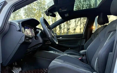 Volkswagen Golf VIII, 2022 год, 1 780 123 рублей, 7 фотография