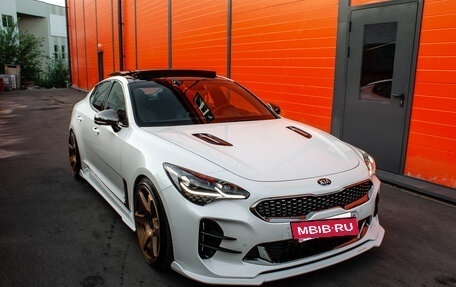 KIA Stinger I, 2018 год, 3 450 000 рублей, 16 фотография