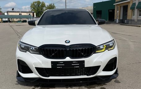 BMW 3 серия, 2019 год, 3 700 000 рублей, 1 фотография