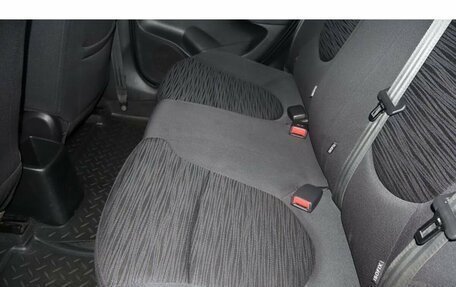Hyundai Solaris II рестайлинг, 2014 год, 950 000 рублей, 7 фотография