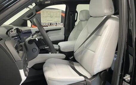 Chevrolet Suburban, 2025 год, 13 400 000 рублей, 6 фотография