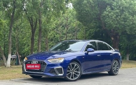 Audi A4, 2021 год, 2 350 000 рублей, 3 фотография