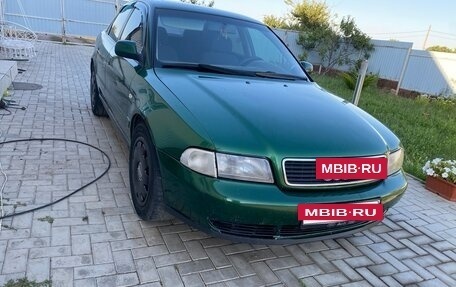 Audi A4, 1997 год, 240 000 рублей, 2 фотография