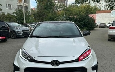 Toyota Yaris, 2021 год, 3 950 000 рублей, 1 фотография