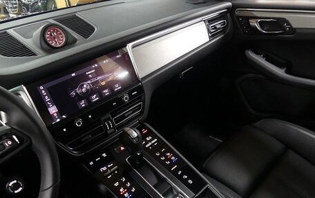 Porsche Macan I рестайлинг, 2024 год, 10 160 000 рублей, 6 фотография