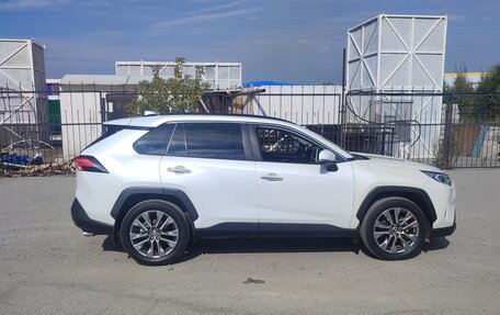 Toyota RAV4, 2021 год, 3 900 рублей, 11 фотография