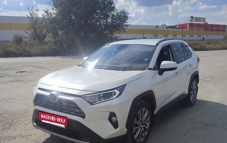 Toyota RAV4, 2021 год, 3 900 рублей, 4 фотография