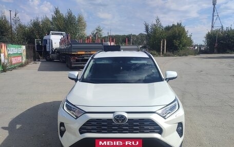 Toyota RAV4, 2021 год, 3 900 рублей, 14 фотография