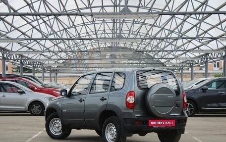 Chevrolet Niva I рестайлинг, 2014 год, 655 000 рублей, 6 фотография