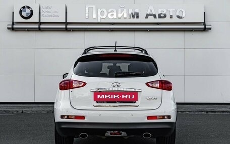 Infiniti QX50 I рестайлинг, 2015 год, 2 000 000 рублей, 4 фотография