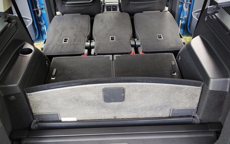 Volkswagen Touran III, 2017 год, 1 850 000 рублей, 18 фотография