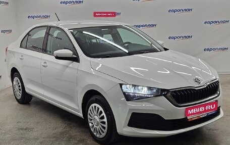 Skoda Rapid II, 2020 год, 1 630 000 рублей, 2 фотография