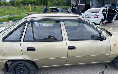 Daewoo Nexia I рестайлинг, 2011 год, 195 000 рублей, 3 фотография