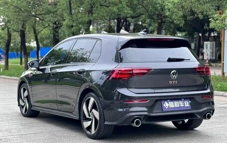 Volkswagen Golf GTI, 2022 год, 2 200 000 рублей, 7 фотография