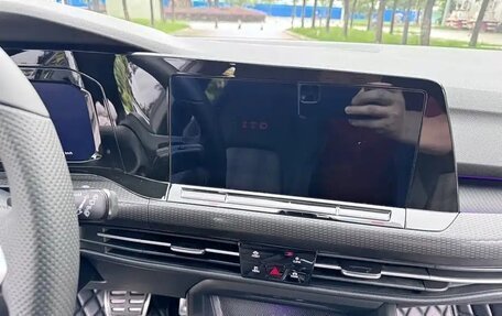 Volkswagen Golf GTI, 2022 год, 2 200 000 рублей, 21 фотография