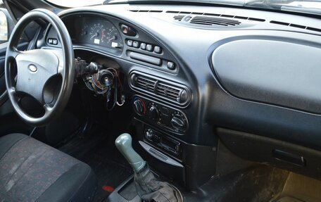 Chevrolet Niva I рестайлинг, 2005 год, 239 000 рублей, 6 фотография