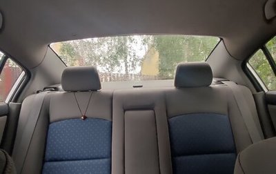 Mazda Axela, 2004 год, 430 000 рублей, 1 фотография