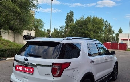 Ford Explorer VI, 2017 год, 2 650 000 рублей, 4 фотография