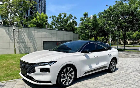 Ford Mondeo V, 2022 год, 1 850 000 рублей, 1 фотография