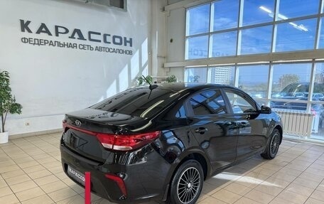 KIA Rio IV, 2018 год, 1 400 000 рублей, 2 фотография