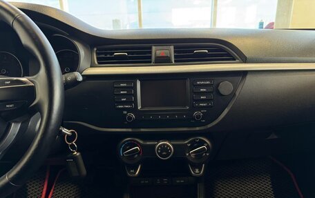 KIA Rio IV, 2018 год, 1 400 000 рублей, 12 фотография