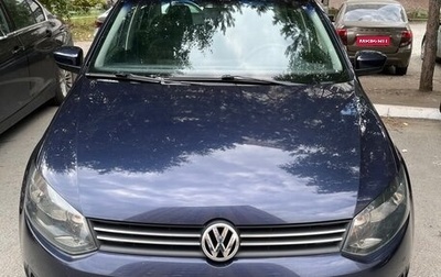 Volkswagen Polo VI (EU Market), 2012 год, 900 000 рублей, 1 фотография