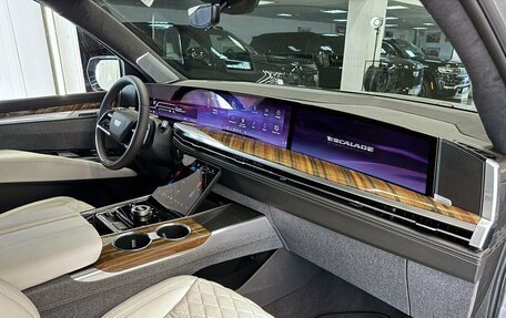 Cadillac Escalade V, 2025 год, 19 500 000 рублей, 27 фотография
