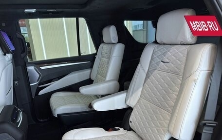 Cadillac Escalade V, 2025 год, 19 500 000 рублей, 32 фотография