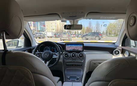 Mercedes-Benz GLC, 2019 год, 4 800 000 рублей, 15 фотография