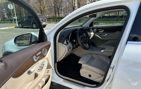 Mercedes-Benz GLC, 2019 год, 4 800 000 рублей, 14 фотография