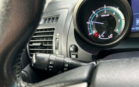 Toyota Land Cruiser Prado 150 рестайлинг 2, 2012 год, 2 499 000 рублей, 23 фотография