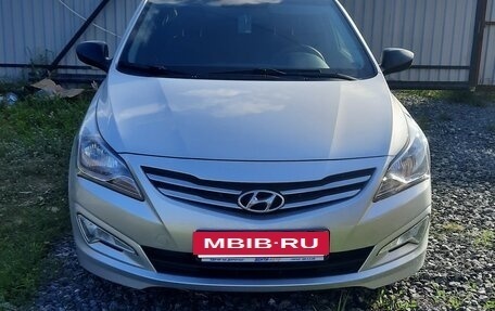 Hyundai Solaris II рестайлинг, 2016 год, 770 000 рублей, 2 фотография