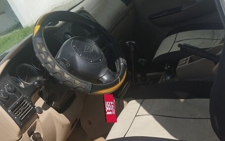 Landwind X6, 2007 год, 650 000 рублей, 7 фотография