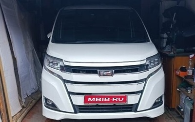 Toyota Noah III, 2017 год, 2 150 000 рублей, 1 фотография