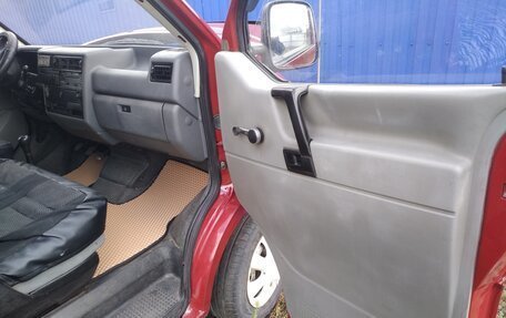 Volkswagen Transporter T4, 1994 год, 550 000 рублей, 1 фотография