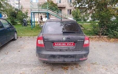 Skoda Octavia, 2011 год, 850 000 рублей, 5 фотография