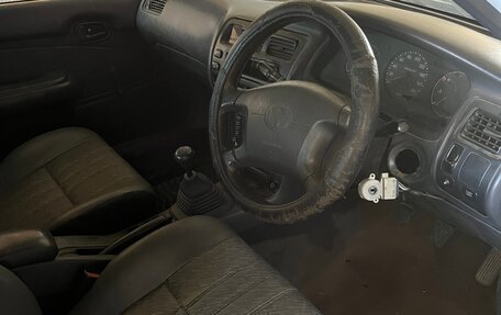 Toyota Corolla, 2001 год, 310 000 рублей, 6 фотография