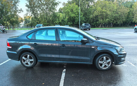 Volkswagen Polo VI (EU Market), 2016 год, 831 000 рублей, 2 фотография