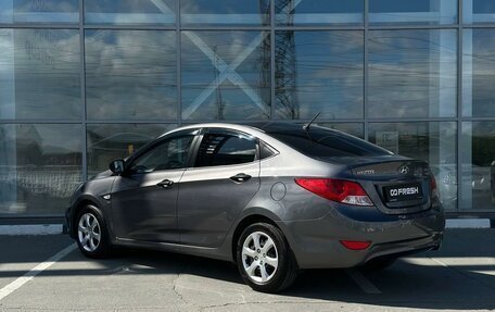 Hyundai Solaris II рестайлинг, 2014 год, 900 000 рублей, 2 фотография
