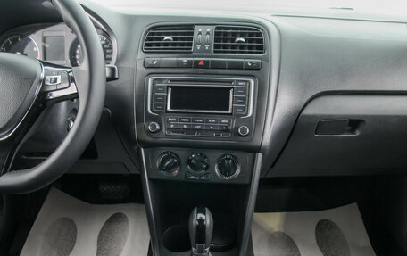 Volkswagen Polo VI (EU Market), 2020 год, 949 000 рублей, 19 фотография