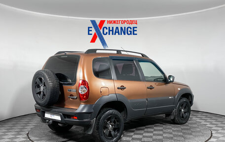 Chevrolet Niva I рестайлинг, 2018 год, 679 000 рублей, 4 фотография