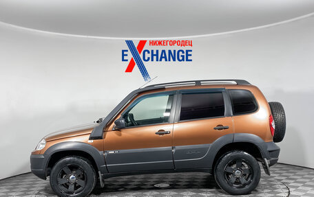 Chevrolet Niva I рестайлинг, 2018 год, 679 000 рублей, 7 фотография